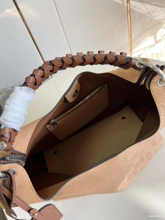 LOUIS CARMEL VUITTON 0305